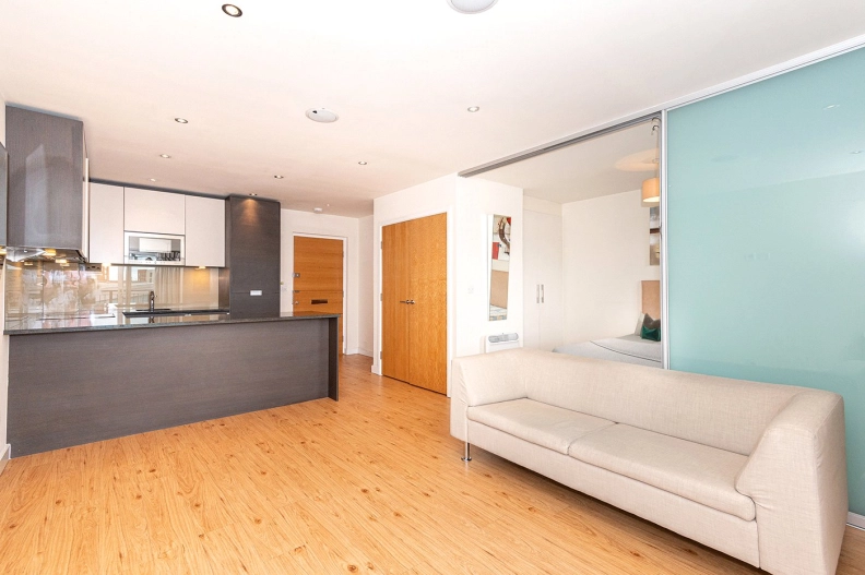 1 bedroom apartments/flats to sale in Heritage Avenue, Beaufort Park, Colindale-image 1