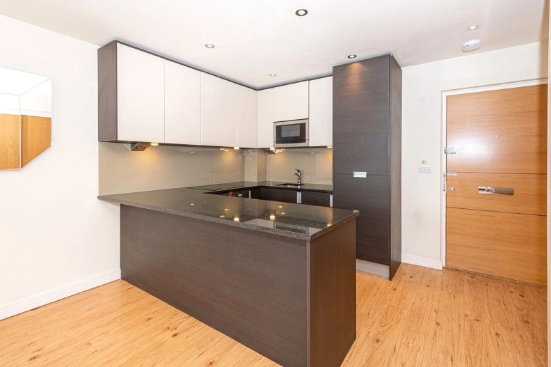 1 bedroom apartments/flats to sale in Heritage Avenue, Beaufort Park, Colindale-image 3