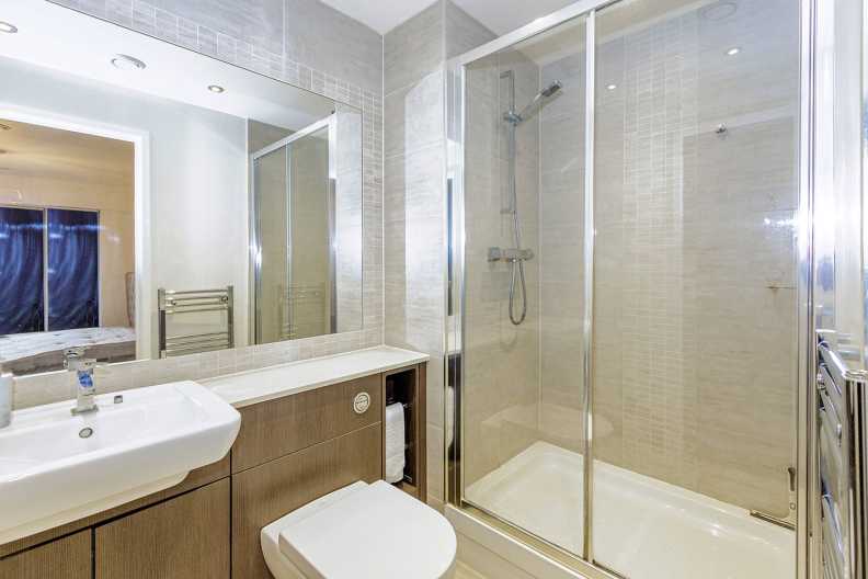 2 bedrooms apartments/flats for sale in Aerodrome Road, Beaufort Park, Colindale - NW9 view 4
