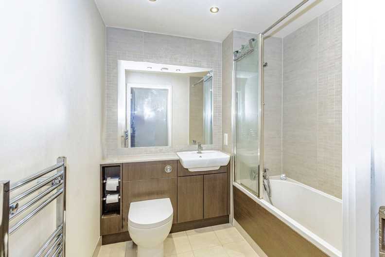 2 bedrooms apartments/flats for sale in Aerodrome Road, Beaufort Park, Colindale - NW9 view 7