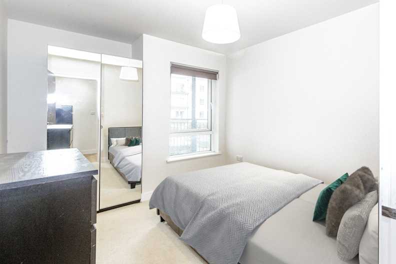 2 bedrooms apartments/flats for sale in Aerodrome Road, Beaufort Park, Colindale - NW9 view 10