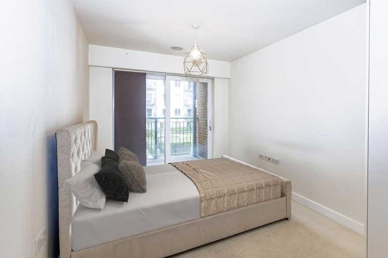 2 bedrooms apartments/flats to sale in Aerodrome Road, Beaufort Park, Colindale-image 11