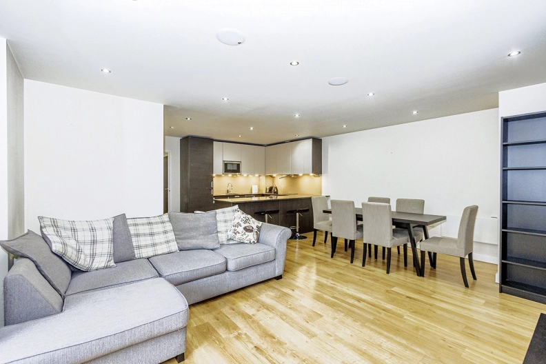 2 bedrooms apartments/flats to sale in Aerodrome Road, Beaufort Park, Colindale-image 14