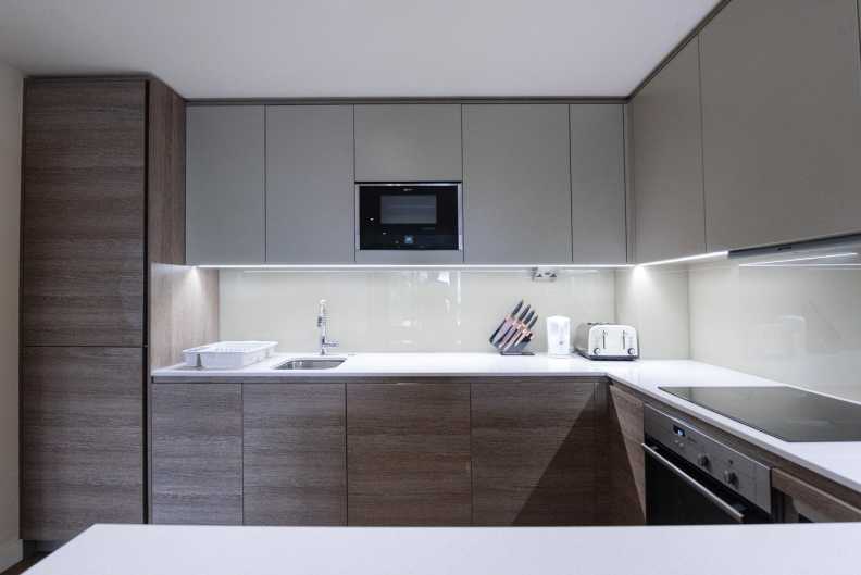 2 bedrooms apartments/flats to sale in Boulevard Drive, Beaufort Park, Colindale-image 7