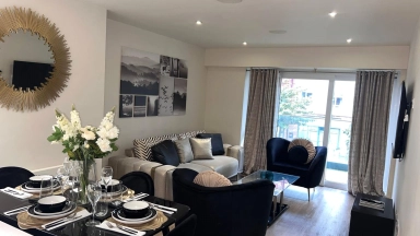 Boulevard Drive, Beaufort Park, Colindale - NW9 view 2