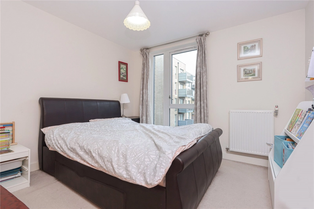 2 bedrooms apartments/flats for sale in Charcot Road, Colindale - NW9 view 5
