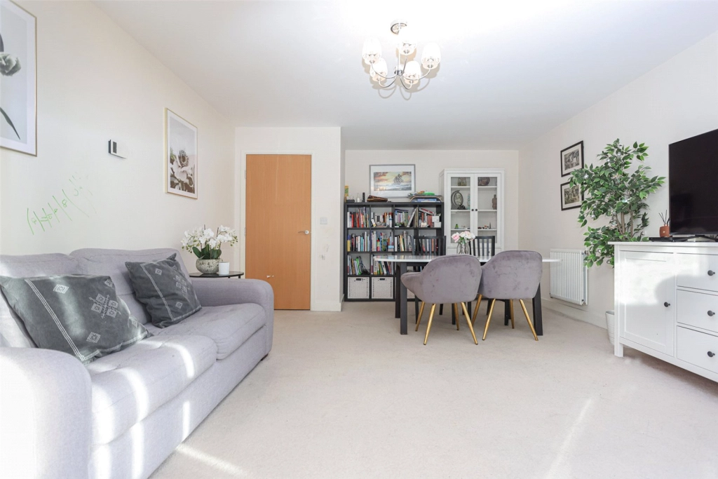 2 bedrooms apartments/flats for sale in Charcot Road, Colindale - NW9 view 2