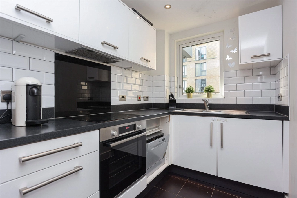 2 bedrooms apartments/flats for sale in Charcot Road, Colindale - NW9 view 7