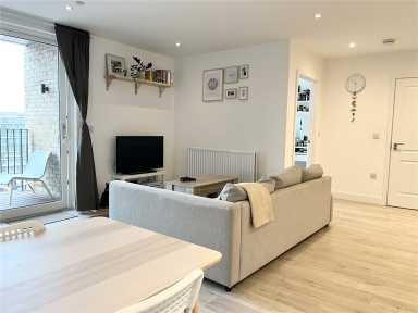 Lismore Boulevard, Colindale Garden, Colindale - NW9 view 2