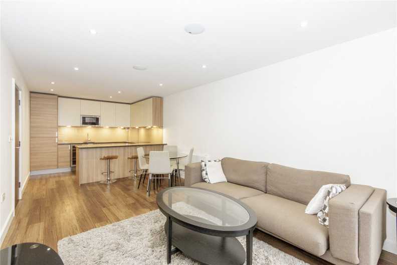 2 bedrooms apartments/flats to sale in Boulevard Drive, Beaufort Park, Colindale-image 1