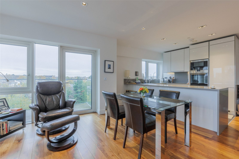 2 bedrooms apartments/flats to sale in Longfield Avenue, Ealing-image 10