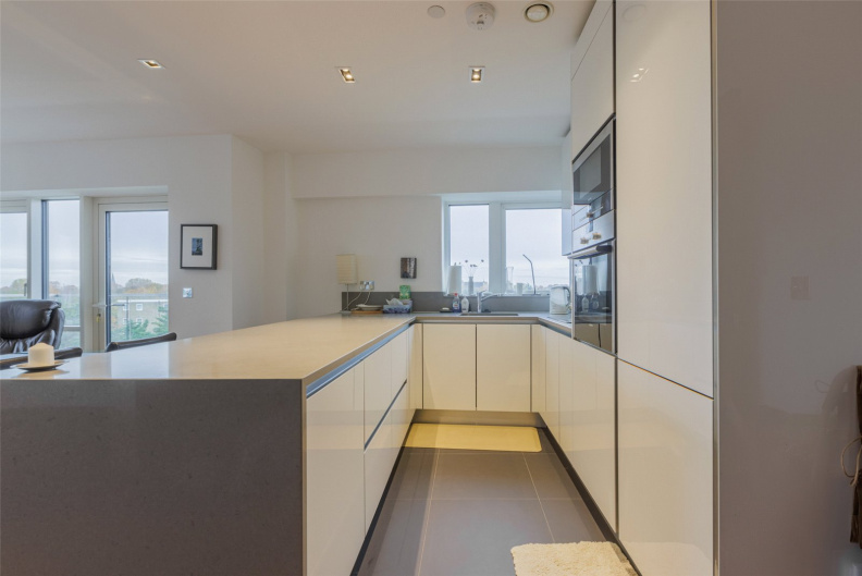 2 bedrooms apartments/flats to sale in Longfield Avenue, Ealing-image 1