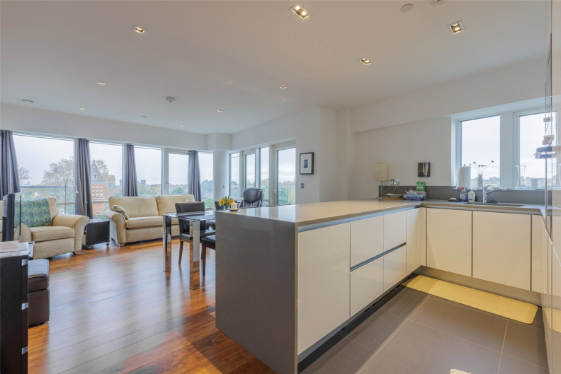 2 bedrooms apartments/flats to sale in Dickens Yard, Longfield Avenue, Ealing-image 1