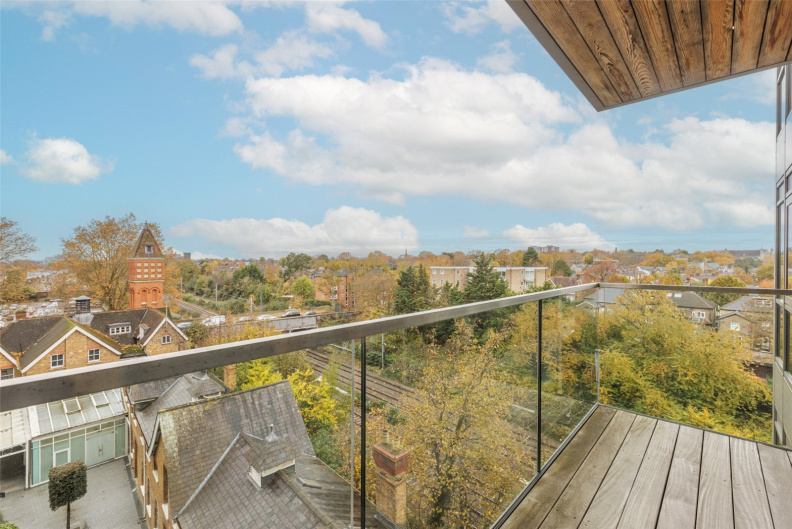 2 bedrooms apartments/flats to sale in Dickens Yard, Longfield Avenue, Ealing-image 9