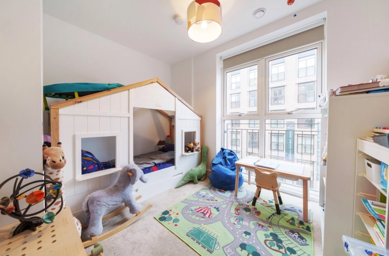 3 bedrooms apartments/flats to sale in Lismore Boulevard, Colindale Garden, Colindale-image 6