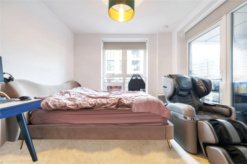 3 bedrooms apartments/flats to sale in Lismore Boulevard, Colindale Garden, Colindale-image 17
