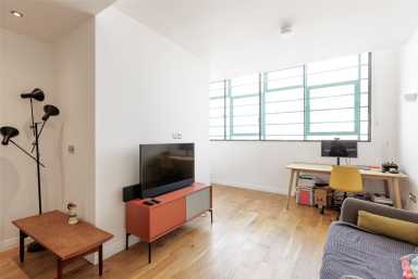 Western Avenue, Perivale, Greenford - UB6 view 1
