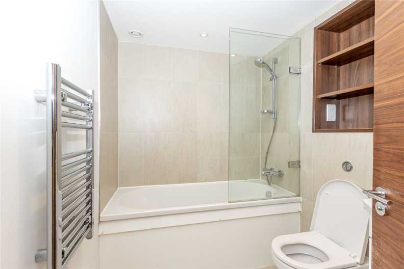 2 bedrooms apartments/flats to sale in Bromyard Avenue, London-image 7