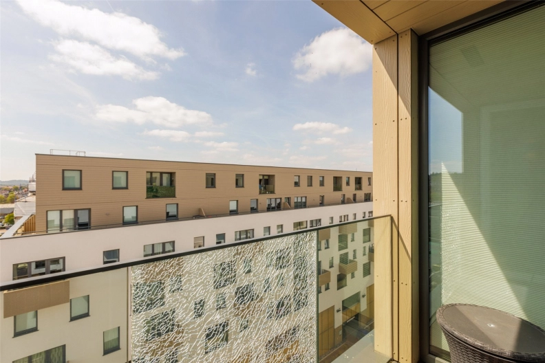 1 bedroom apartments/flats to sale in Capitol Way, Colindale-image 9