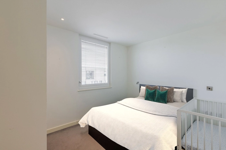 1 bedroom apartments/flats to sale in Capitol Way, Colindale-image 6