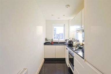 Chronicle Avenue, Colindale - NW9 view 5