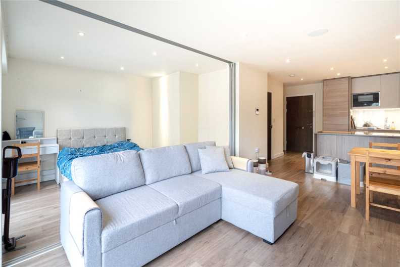 Studio apartments/flats for sale in Boulevard Drive, Beaufort Park, Colindale - NW9 view 15