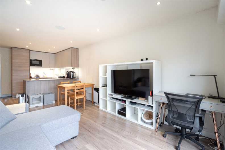 Studio apartments/flats for sale in Boulevard Drive, Beaufort Park, Colindale - NW9 view 10