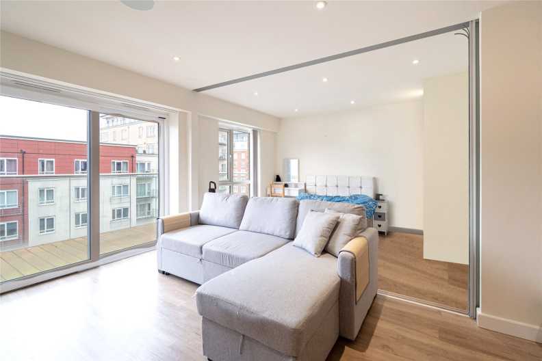 Studio apartments/flats for sale in Boulevard Drive, Beaufort Park, Colindale - NW9 view 6