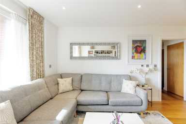 Lismore Boulevard, Colindale Gardens, Colindale - NW9 view 14