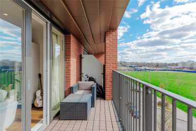 Lismore Boulevard, Colindale Gardens, Colindale - NW9 view 5