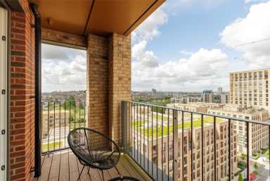 Lismore Boulevard, Colindale Gardens, Colindale - NW9 view 5