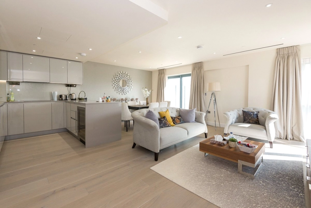 2 bedrooms apartments/flats for sale in Beaufort Square, Beaufort Park, Colindale - NW9 view 3