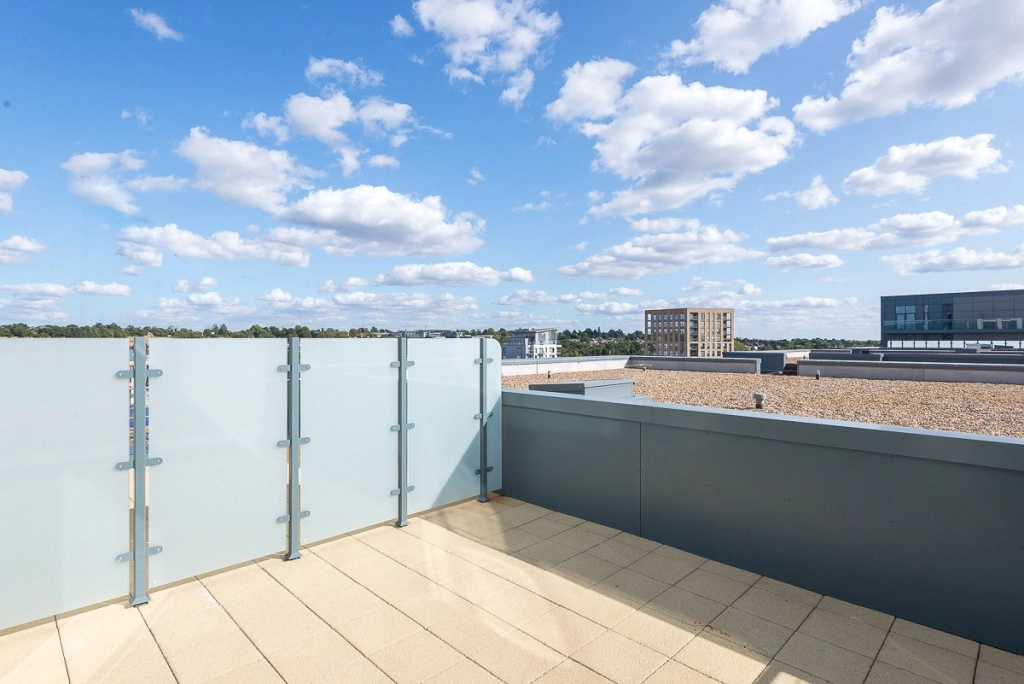 2 bedrooms apartments/flats for sale in Beaufort Square, Beaufort Park, Colindale - NW9 view 10