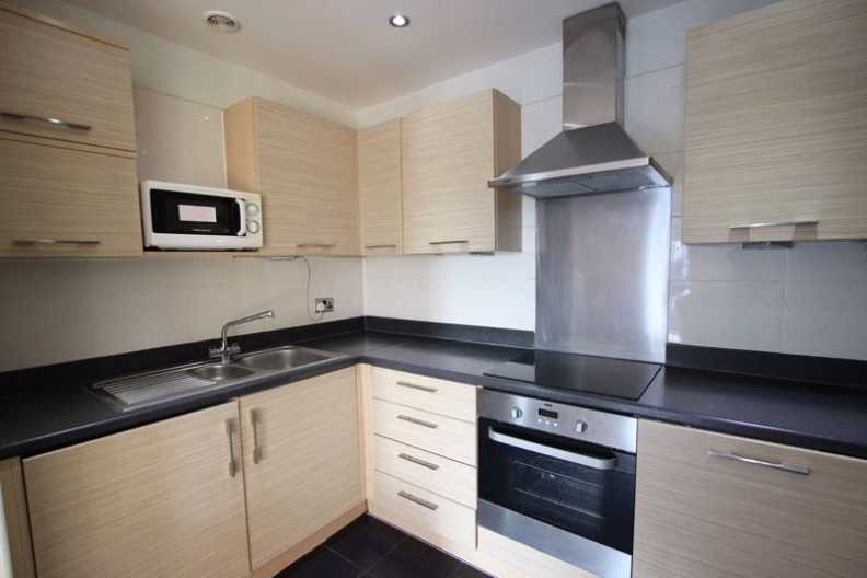 2 bedrooms apartments/flats to sale in Charcot Road, Pulse, Colindale-image 7