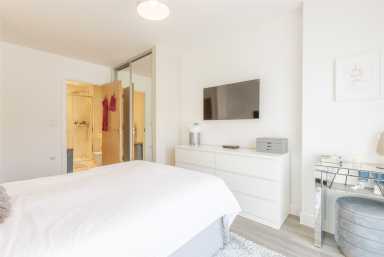 Lismore Boulevard, Colindale Gardens - NW9 view 10