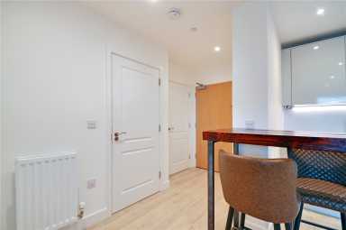 Lismore Boulevard, Colindale Gardens, Colindale - NW9 view 11