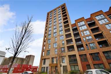Lismore Boulevard, Colindale Gardens, Colindale - NW9 view 14