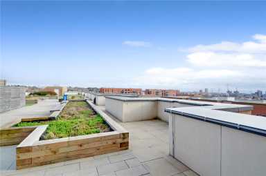 Lismore Boulevard, Colindale Gardens, Colindale - NW9 view 13
