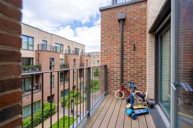 Felar Walk, Colindale Gardens - NW9 view 8