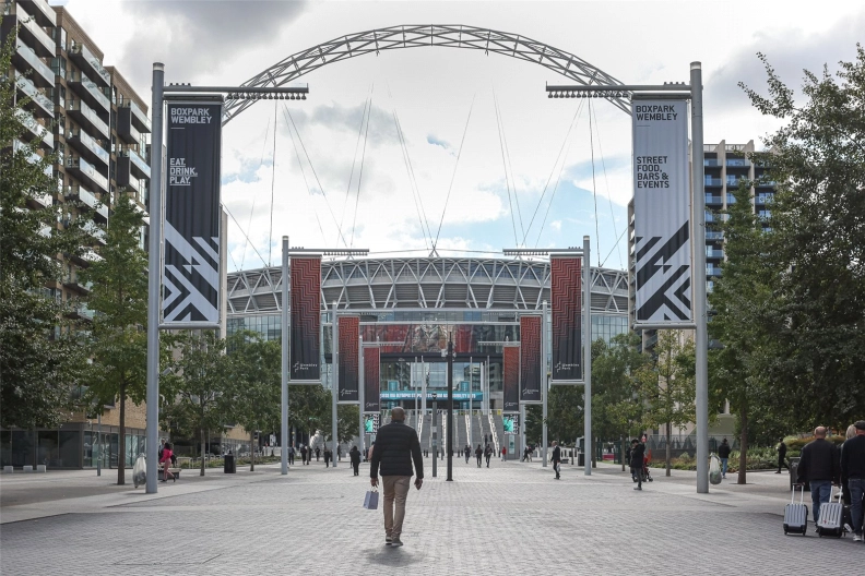 2 bedrooms apartments/flats to sale in Elvin Gardens, Wembley-image 5