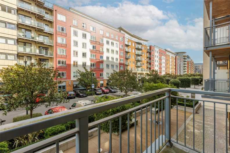 1 bedroom apartments/flats to sale in Heritage Avenue, Beaufort Park, Colindale-image 10