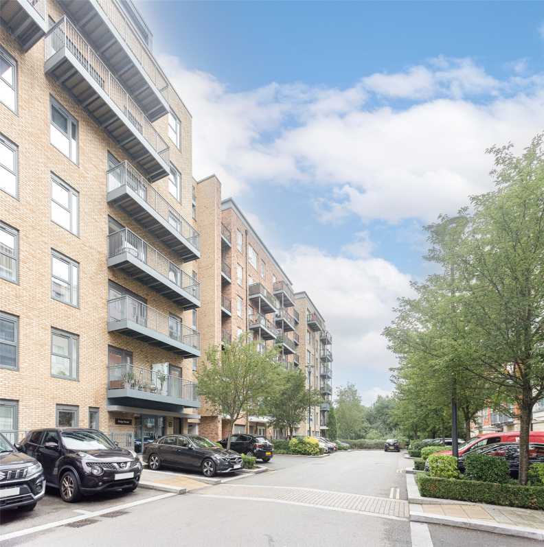 1 bedroom apartments/flats to sale in Commander Avenue, Beaufort Park, Colindale-image 22