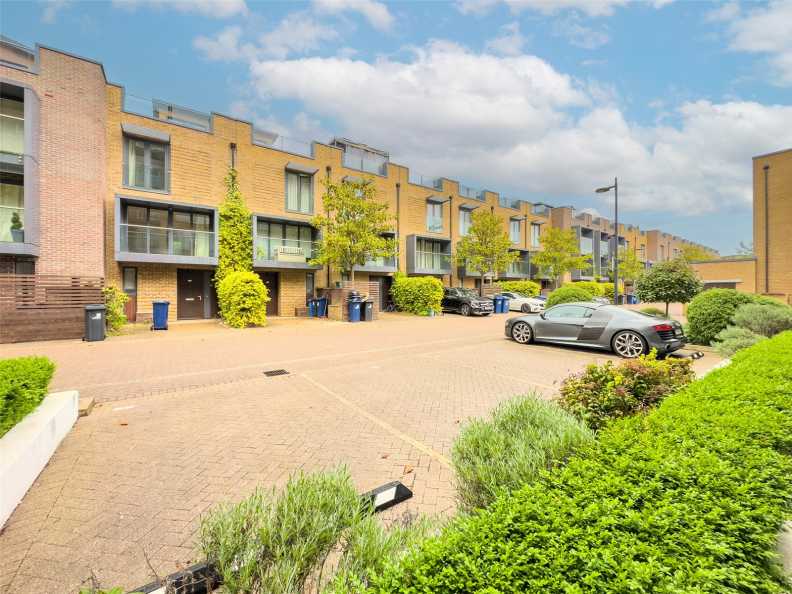 1 bedroom apartments/flats to sale in Bromyard Avenue, East Acton-image 10