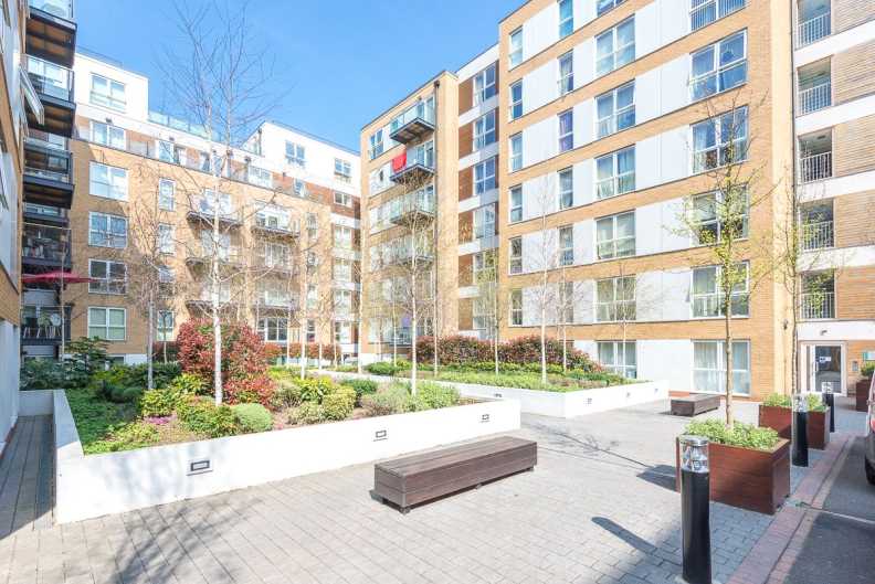 1 bedroom apartments/flats to sale in Bromyard Avenue, East Acton-image 12