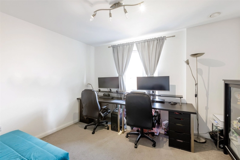 3 bedrooms apartments/flats to sale in Coxwell Boulevard, Mill Hill-image 7
