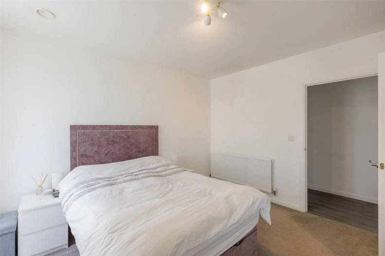 3 bedrooms apartments/flats to sale in Coxwell Boulevard, Mill Hill-image 14