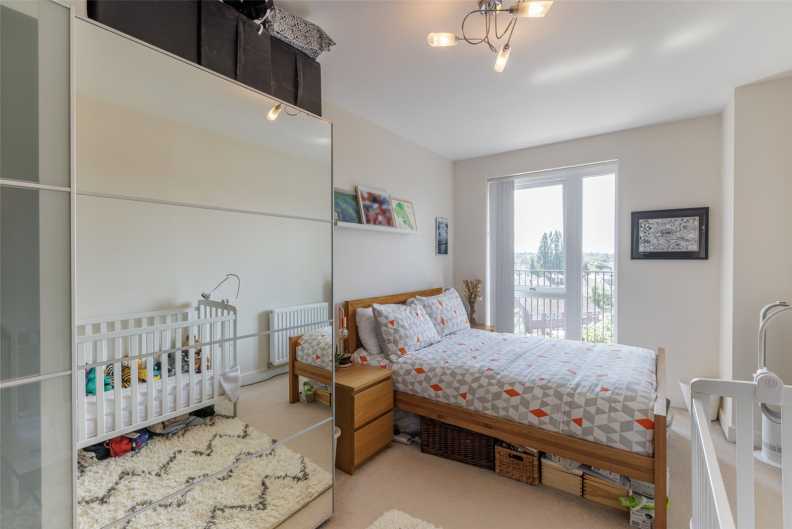 2 bedrooms apartments/flats for sale in Chronicle Avenue, Colindale - NW9 view 7