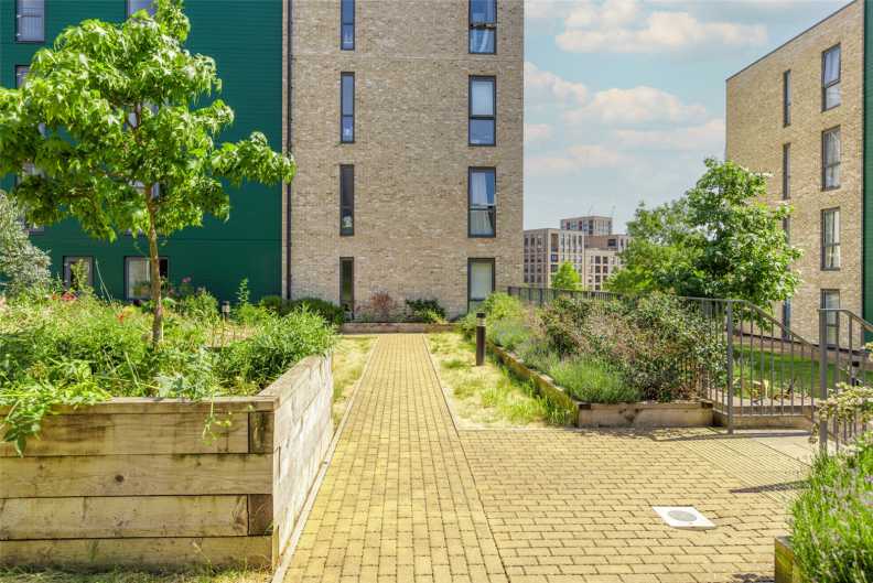 2 bedrooms apartments/flats for sale in Chronicle Avenue, Colindale - NW9 view 16