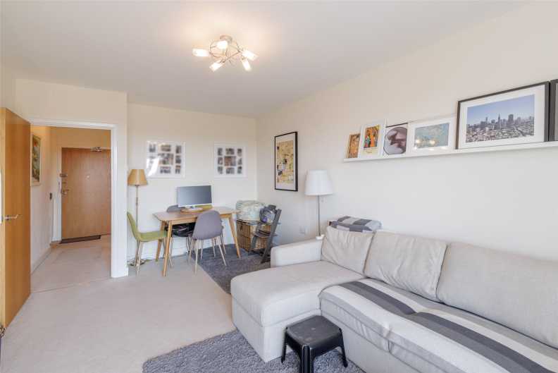 2 bedrooms apartments/flats for sale in Chronicle Avenue, Colindale - NW9 view 4