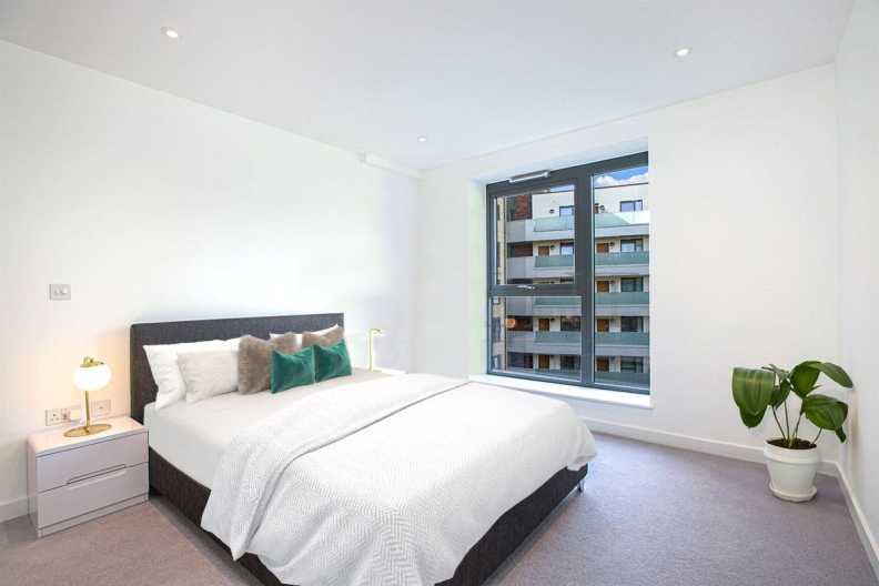1 bedroom apartments/flats to sale in Williams Road, West Ealing-image 4